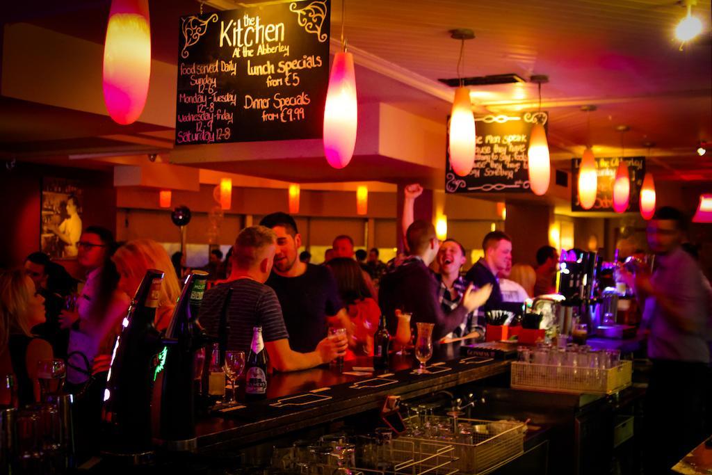 Abberley Court Hotel Tallaght Bagian luar foto
