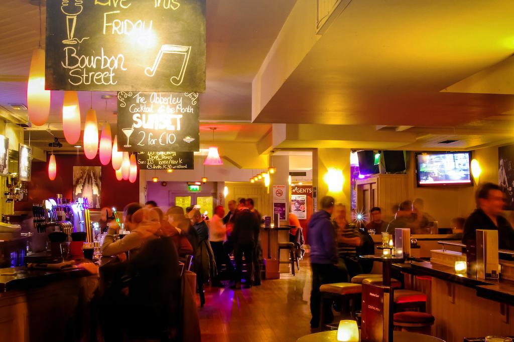 Abberley Court Hotel Tallaght Bagian luar foto