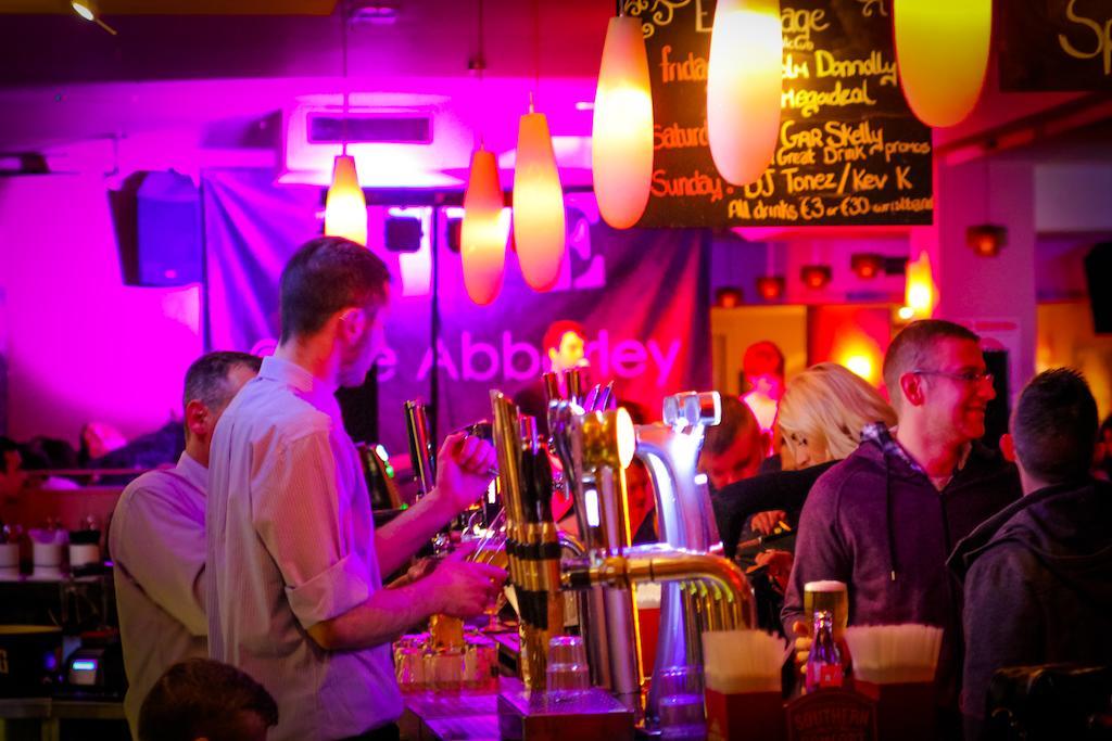 Abberley Court Hotel Tallaght Bagian luar foto